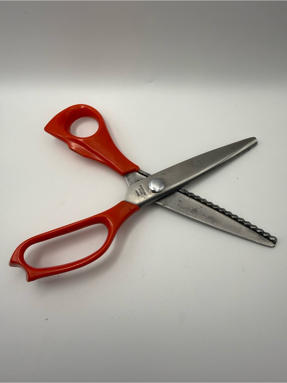 Source Unknown Orange Zigzag Edge Craft Scissors